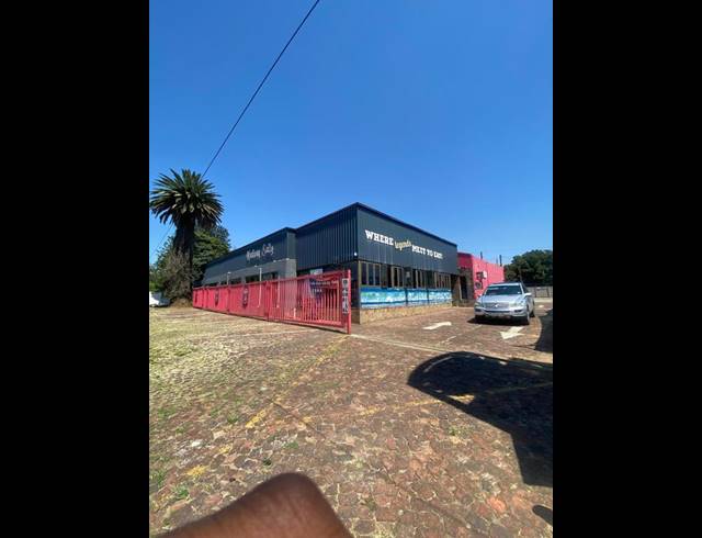 BUSINESS FOR SALE IN SELECTION PARK
